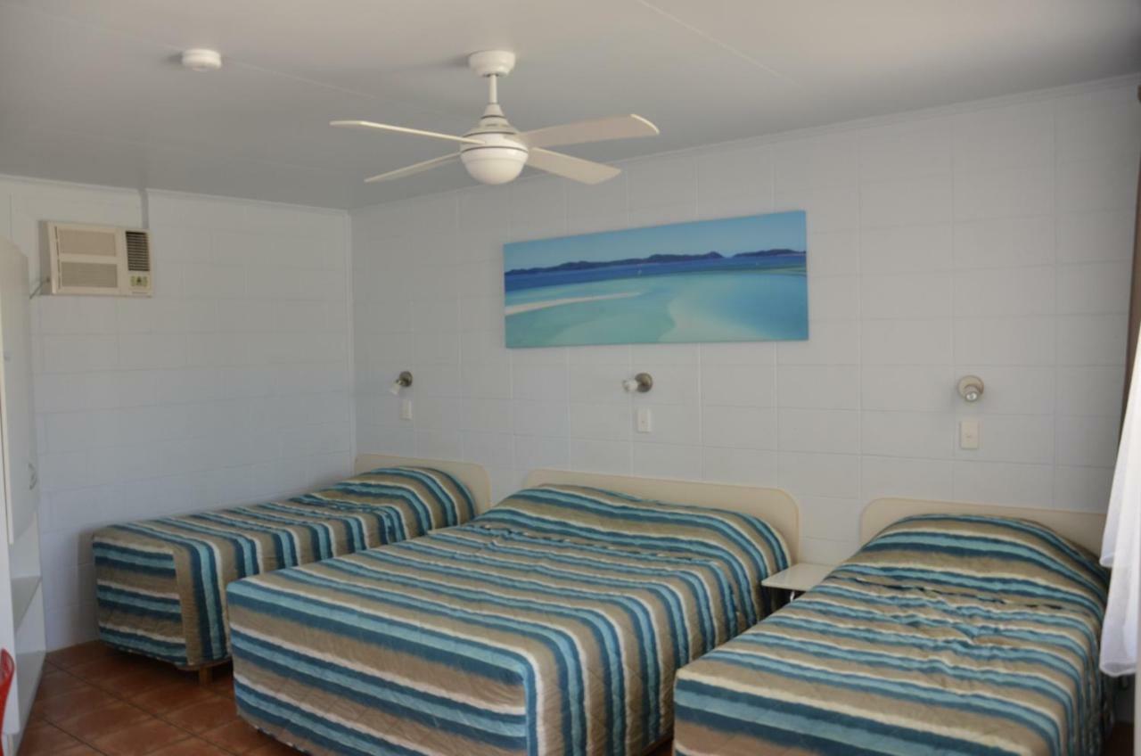 גולד קוסט Sunburst Motel מראה חיצוני תמונה